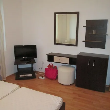 Azuro Apartament *